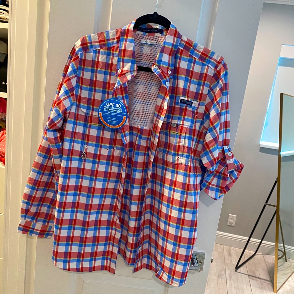 NWT Columbia SPF 30 Woman’s L shirt